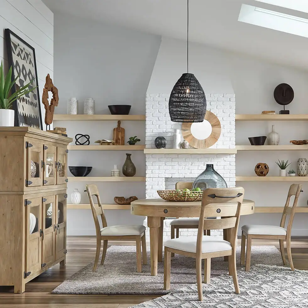 Accents and Decor